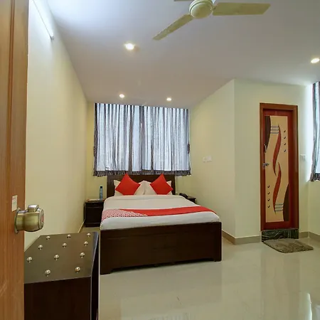 Oyo Flagship 15564 Felicity Inn